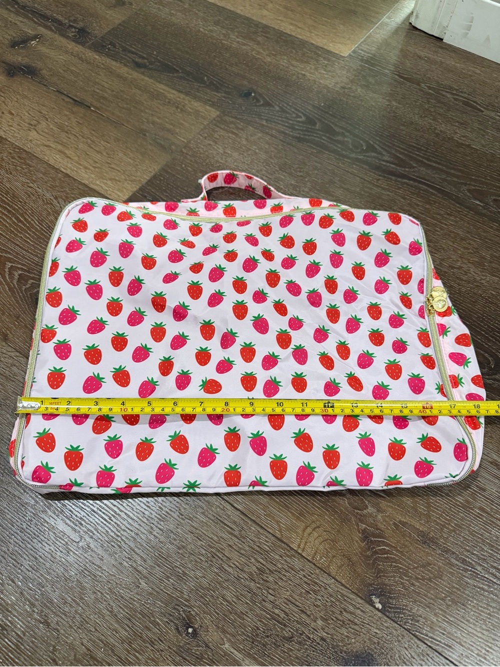 NWOT Dabney Lee Pink Strawberry-Print Travel organizer bag - Picture 6 of 9
